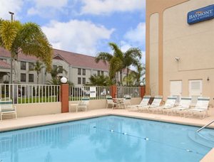 Baymont Inn & Suites Orlando - Universal Studios