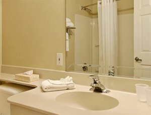 Baymont Inn And Suites Sugar Land