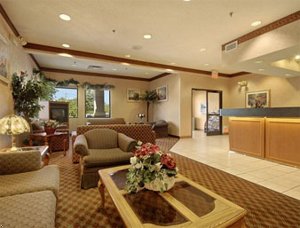 Baymont Inn & Suites Lawrence