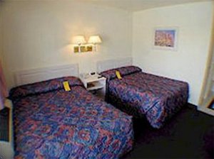 Rodeway Inn & Suites Best Value Inn