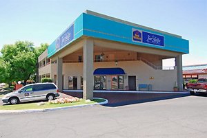 Best Western Innsuites Hotel And Suites