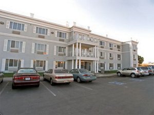 Best Western Luxury Inn