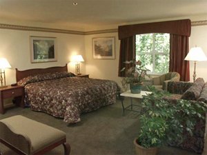 Best Western Cedar Inn & Suites