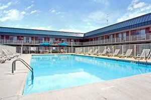 Best Western Dekalb Inn & Suites