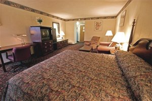 Best Western Luxbury Inn-Fort Wayne