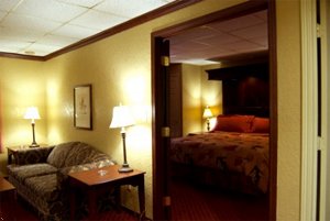 Best Western Cantebury Inn And Suites