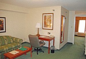 Best Western Envoy Inn & Suites