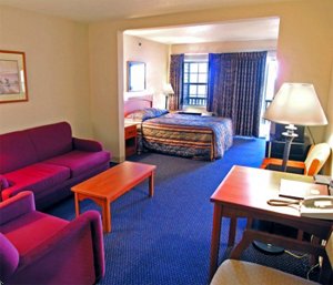 Best Western Lakefront Inn & Suites