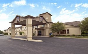 Best Western Fostoria Inn & Suites