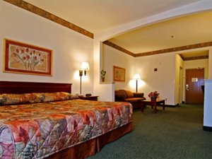 Best Western Denton Inn & Suites