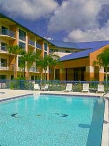 Comfort Inn & Executive Suites