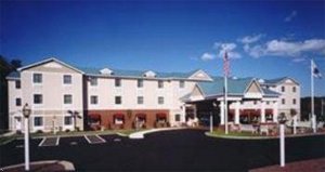 Comfort Inn & Suites Colonial