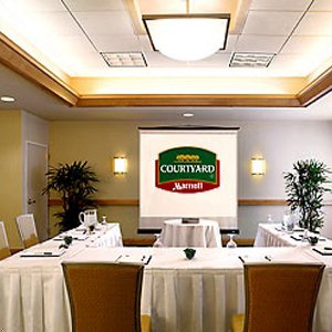 Courtyard By Marriott Orlando Downtown