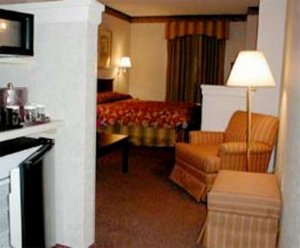 Comfort Suites Newark