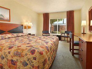 Sandusky-Days Inn Cedar Point/Mall Central