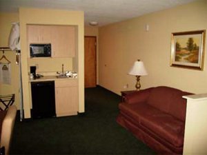 Days Inn & Suites Tavares - Mount Dora