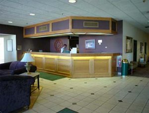 Days Inn Maplewood Hotel And Conference Center