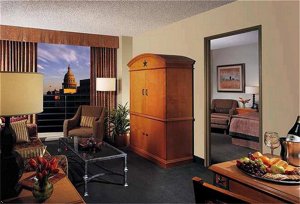 Doubletree Guest Suites Austin