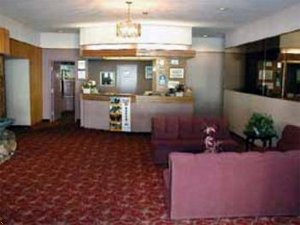 Econo Lodge Cornwall