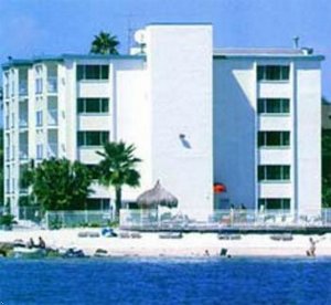 Econo Lodge Beachfront Resort