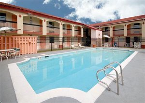 Econo Lodge College Park