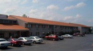 Econo Lodge & Suites