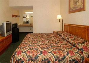 Econo Lodge College Park