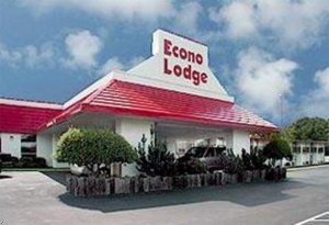 Econo Lodge Airport