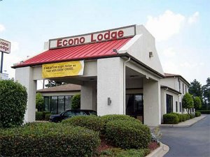 Econo Lodge North