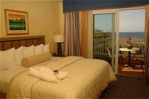 Embassy Suites Hotel Dorado Del Mar Beach & Golf Resort