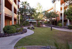 Embassy Suites Hotel Phoenix-Airport At 44th Street