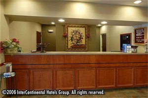 Holiday Inn Express Hotel & Suites Cincinnati-Blue Ash, Oh