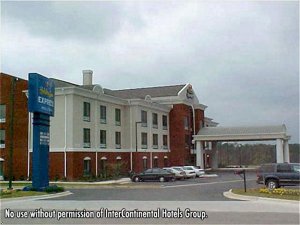 Holiday Inn Express Hotel & Suites Bessemer, Al