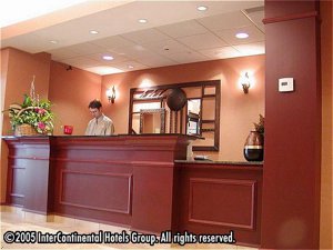 Holiday Inn Express Hotel & Suites Kent State University