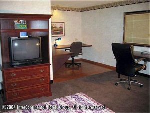 Holiday Inn Express Hotel & Suites Chicago-Libertyville, Il