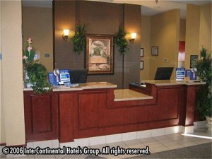 Holiday Inn Express Clanton