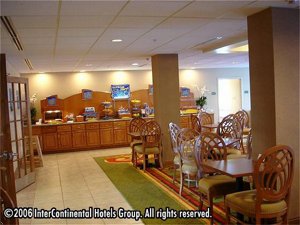 Holiday Inn Express Hotel & Suites Daphne-Malbis