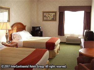 Holiday Inn Express Hotel & Suites Grove City, Oh