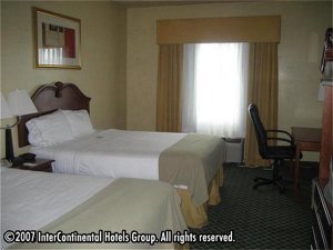 Holiday Inn Express Hotel & Suites Hinesville, Ga