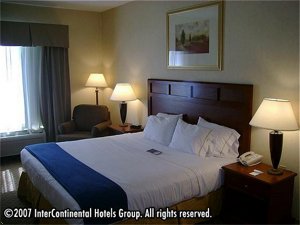 Holiday Inn Express Hotel & Suites Kirksville, Missouri