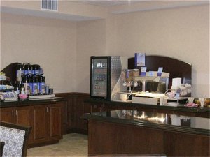 Holiday Inn Express Hotel & Suites Lufkin South