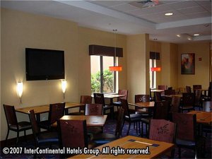 Holiday Inn Express Hotel & Suites Nearest Universal Orlando