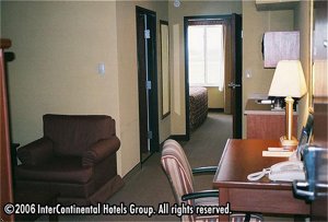 Holiday Inn Express Hotel & Suites Maryville