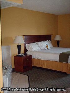 Holiday Inn Express Hotel & Suites Coon Rapids, Minnesota