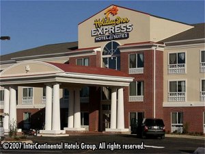 Holiday Inn Express Hotel & Suites Natchitoches