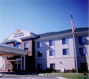 Holiday Inn Express Lordstown/Newton Falls(Warren