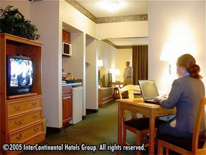 Holiday Inn Express Hotel & Suites Oshkosh-Sr41, Wi