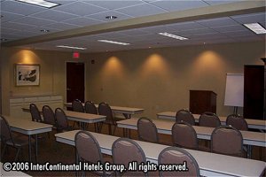 Holiday Inn Express Hotel & Suites Pine Bluff, Ar