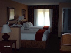 Holiday Inn Express Hotel & Suites Tempe