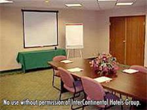 Holiday Inn Express Delmont (Salem Twp), Pa